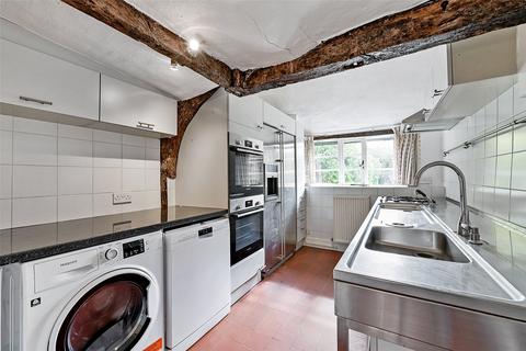 2 bedroom end of terrace house to rent, The Broadway, Amersham, Buckinghamshire, HP7