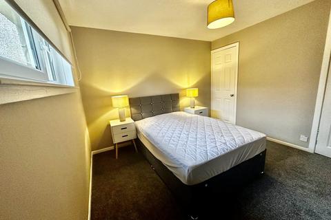 2 bedroom flat to rent, Speckled Wood Court, Dundee,