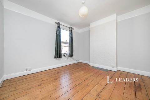 3 bedroom terraced house to rent, Surbiton Road, IP1