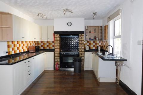 4 bedroom detached house to rent, Wisbech Road, Manea
