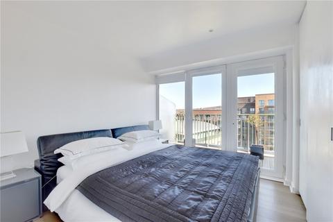 2 bedroom penthouse for sale, Ottley Drive, Blackheath, London, SE3