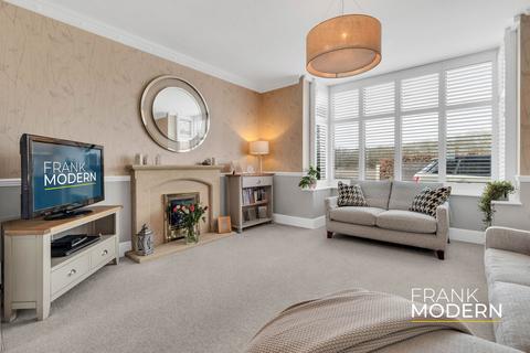 5 bedroom detached house for sale, Lincoln Road, Nr Glinton, PE6 7HH