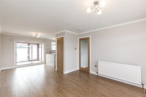 3 bedroom terraced house to rent, Overhills Walk, Bucksburn, Aberdeen, AB21
