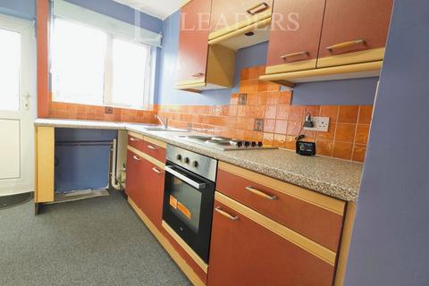 3 bedroom end of terrace house to rent, Sunbury Road CV3