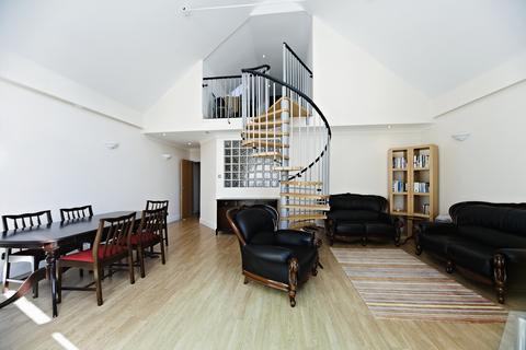 2 bedroom penthouse for sale, Edison Road, Bromley BR2