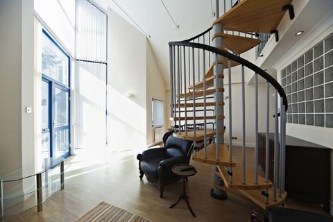 2 bedroom penthouse for sale, Edison Road, Bromley BR2