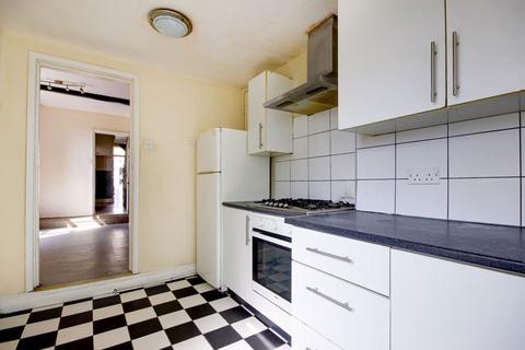 3 bedroom terraced house for sale, St. Marks Road, Enfield