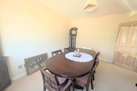 3 bedroom detached bungalow for sale, Lower Northam Road, Hedge End, Southampton