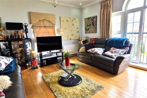 3 bedroom penthouse for sale, Liverymen Walk, Kent DA9