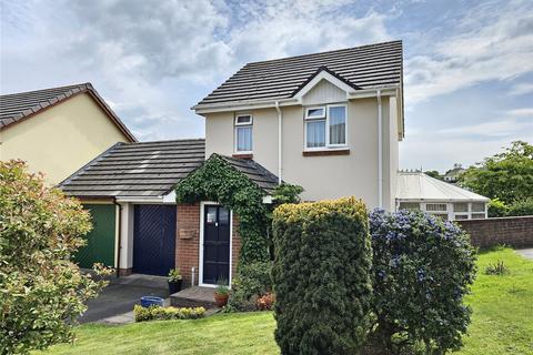 2 bedroom link detached house for sale, Torrington, Devon