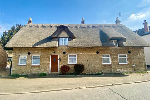 3 bedroom cottage for sale, Cherry Orton Road, Orton Waterville, Peterborough