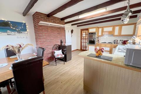 4 bedroom detached house for sale, North Shawbost HS2
