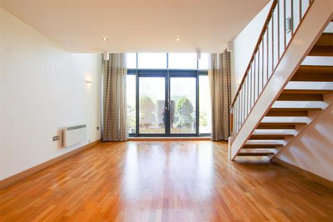 2 bedroom duplex to rent, Water View, Cambridge CB5