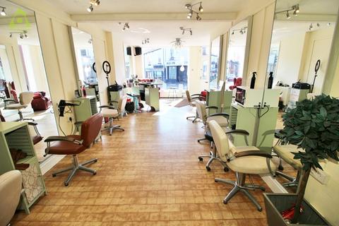 Hairdresser and barber shop to rent, Ground Floor Salon - Chorley Road, Westhoughton, BL5 3PR