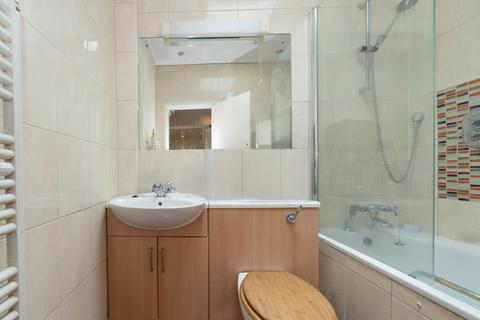 1 bedroom apartment for sale, New College Parade, London NW3