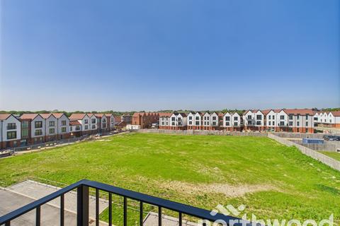 2 bedroom penthouse for sale, The Chester, Chilmington Lakes, Ashford, TN23
