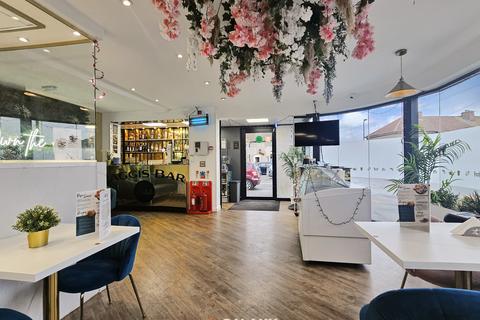 Restaurant to rent, SL2