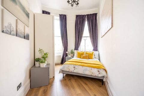 2 bedroom flat to rent, Garrick Street, Covent Garden, London, WC2E