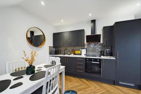2 bedroom apartment to rent, Ribble Road, Coventry CV3