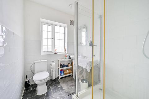 2 bedroom flat for sale, Culmington Road, Ealing, London, W13