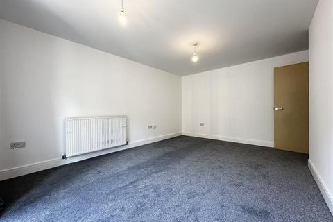 2 bedroom apartment to rent, Black Eagle Drive, Northfleet, Gravesend