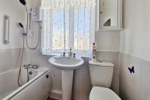 3 bedroom terraced house to rent, Palmyra Road