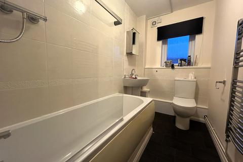 2 bedroom apartment to rent, Shurdington, Cheltenham, Gloucestershire, GL51