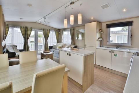 2 bedroom detached house for sale, Willow View, Cotswold Hoburne, Cotswold Lakes