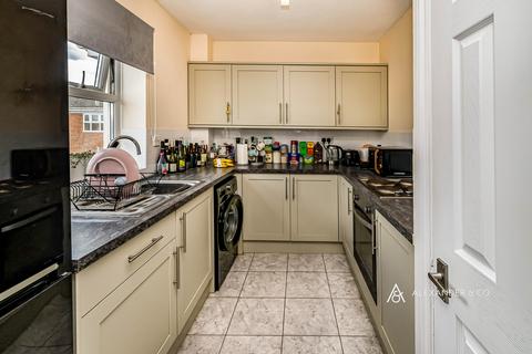 2 bedroom apartment to rent, Aylesbury HP19