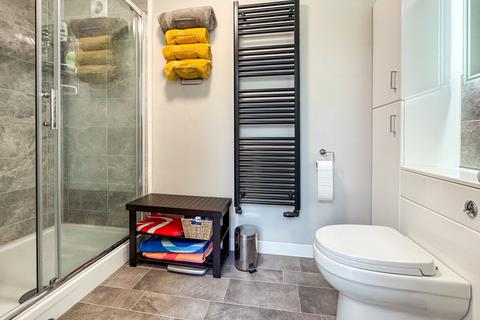 4 bedroom link detached house for sale, Millers Grove, Calcot, Reading, RG31