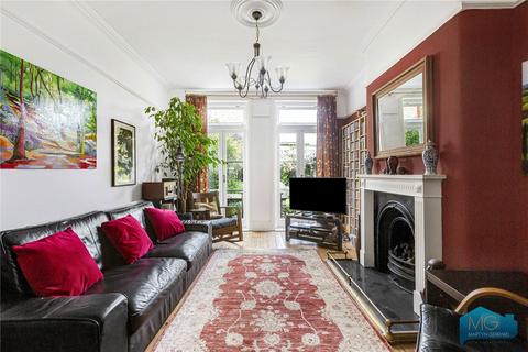 4 bedroom terraced house for sale, Priory Road, London, N8