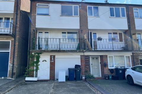 3 bedroom townhouse to rent, Russell Court,  Chesham,  HP5