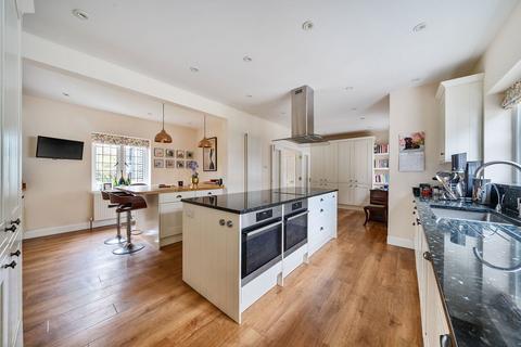 5 bedroom detached house for sale, Hosey Hill, Westerham TN16