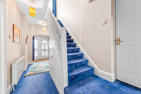 4 bedroom detached house for sale, Hayes Lane, Bromley, BR2