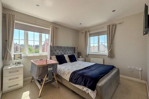 3 bedroom detached house for sale, Fennel Drive, Red Lodge