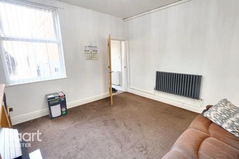 3 bedroom detached house for sale, Longcliffe Road, Leicester