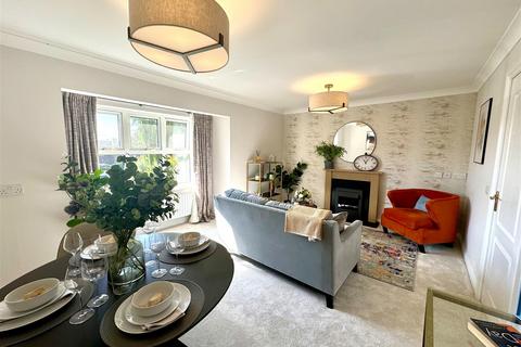 2 bedroom apartment to rent, Branksomewood Road, Fleet GU51