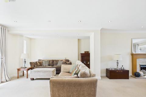 5 bedroom detached house for sale, Thornhill Park, Sutton Coldfield B74
