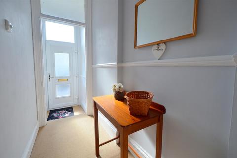 2 bedroom apartment to rent, Beaumont Road, Plymouth PL4