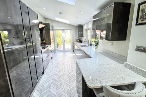 3 bedroom terraced house for sale, Willows Crescent, Birmingham B12