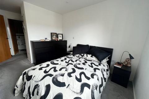 2 bedroom flat to rent, Channel Way, Southampton SO14