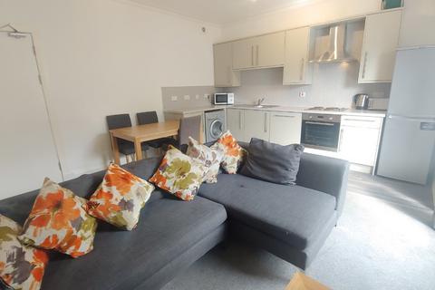 3 bedroom flat to rent, Union Place, West End DD2