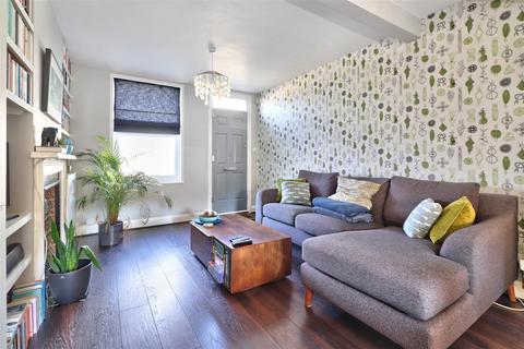 2 bedroom terraced house for sale, Sedgwick Street, Cambridge CB1