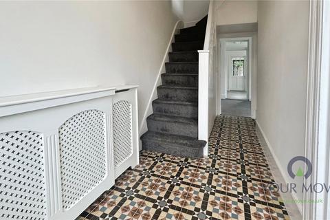 3 bedroom end of terrace house to rent, Rochdale Road, London SE2