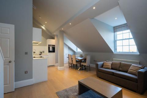 2 bedroom flat to rent, Queen Street, City Centre, Edinburgh