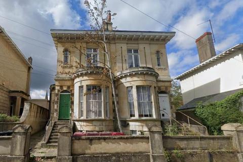 2 bedroom flat to rent, Eldon Road,  Reading,  RG1