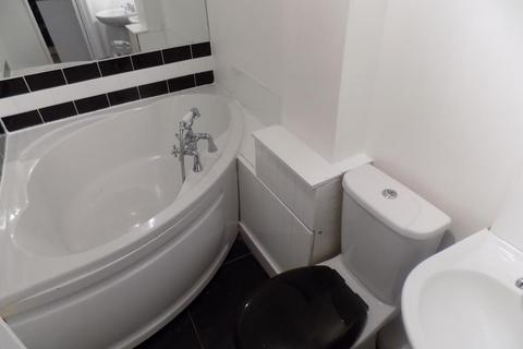 2 bedroom flat to rent, Eldon Road,  Reading,  RG1
