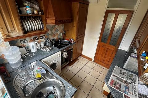 1 bedroom in a house share to rent, Furnished Double Room in Shared House – All Bills Included – Parking Available – LU1