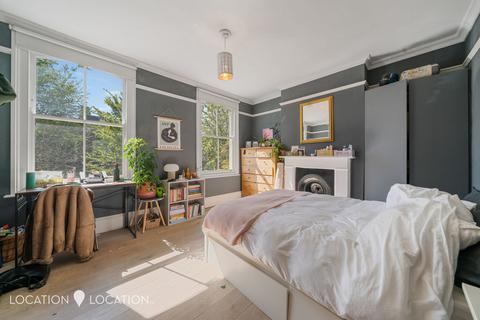 4 bedroom terraced house for sale, Sydner Road, London, N16