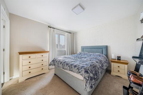 3 bedroom semi-detached house for sale, Hop Pocket Way, Headcorn